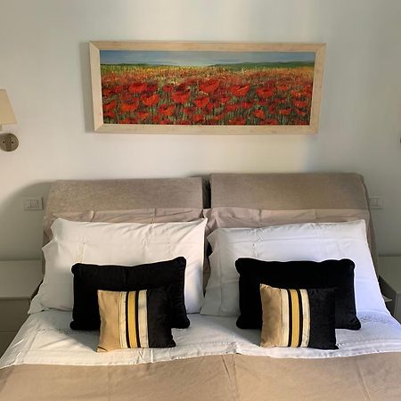 Biora Apartments Cagliari Esterno foto