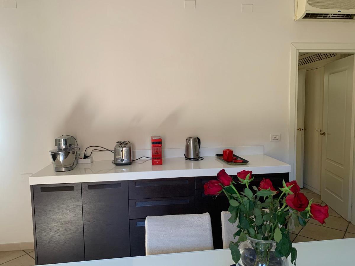 Biora Apartments Cagliari Esterno foto