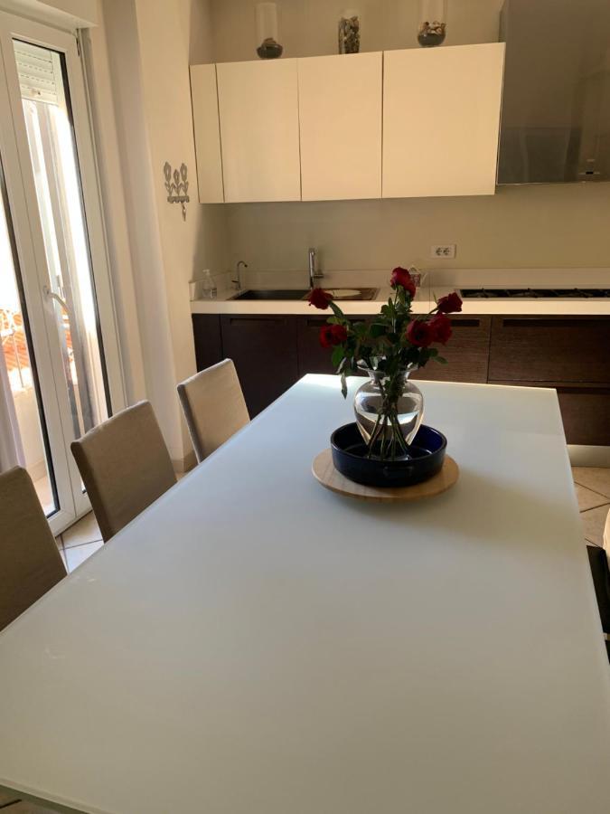 Biora Apartments Cagliari Esterno foto