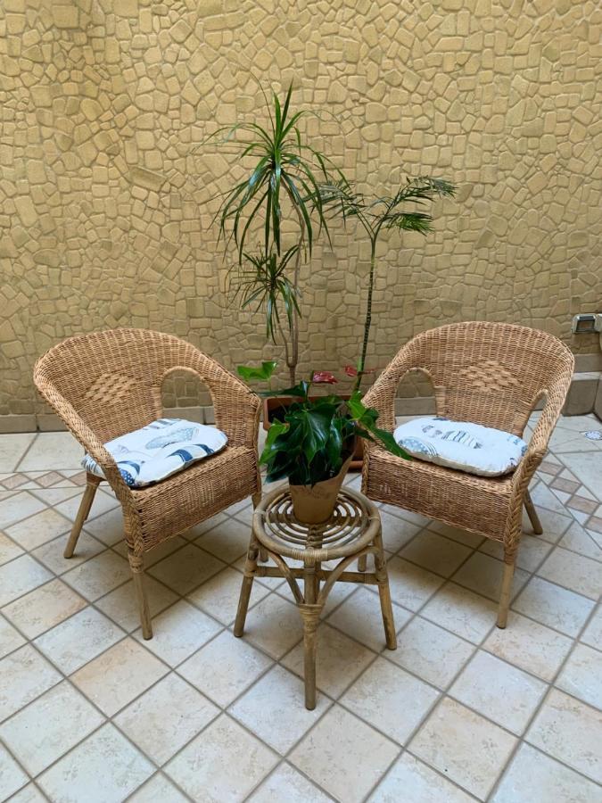 Biora Apartments Cagliari Esterno foto